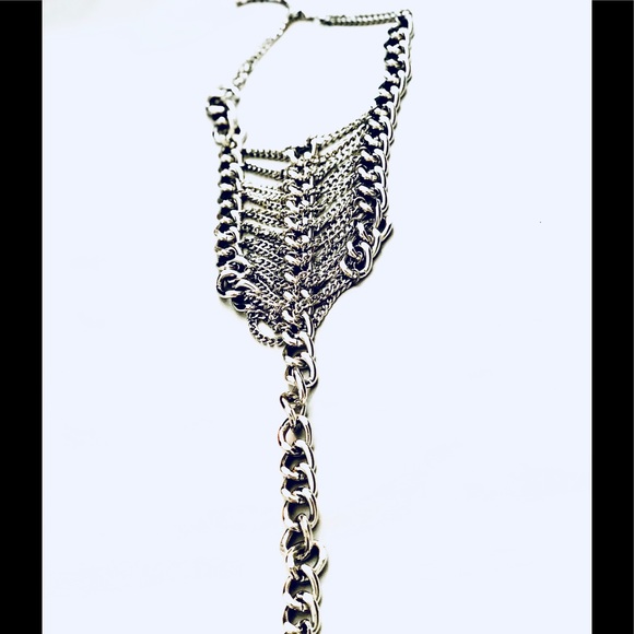 Runway Once in a Lifetime Accessories bundle - Picture 7 of 8